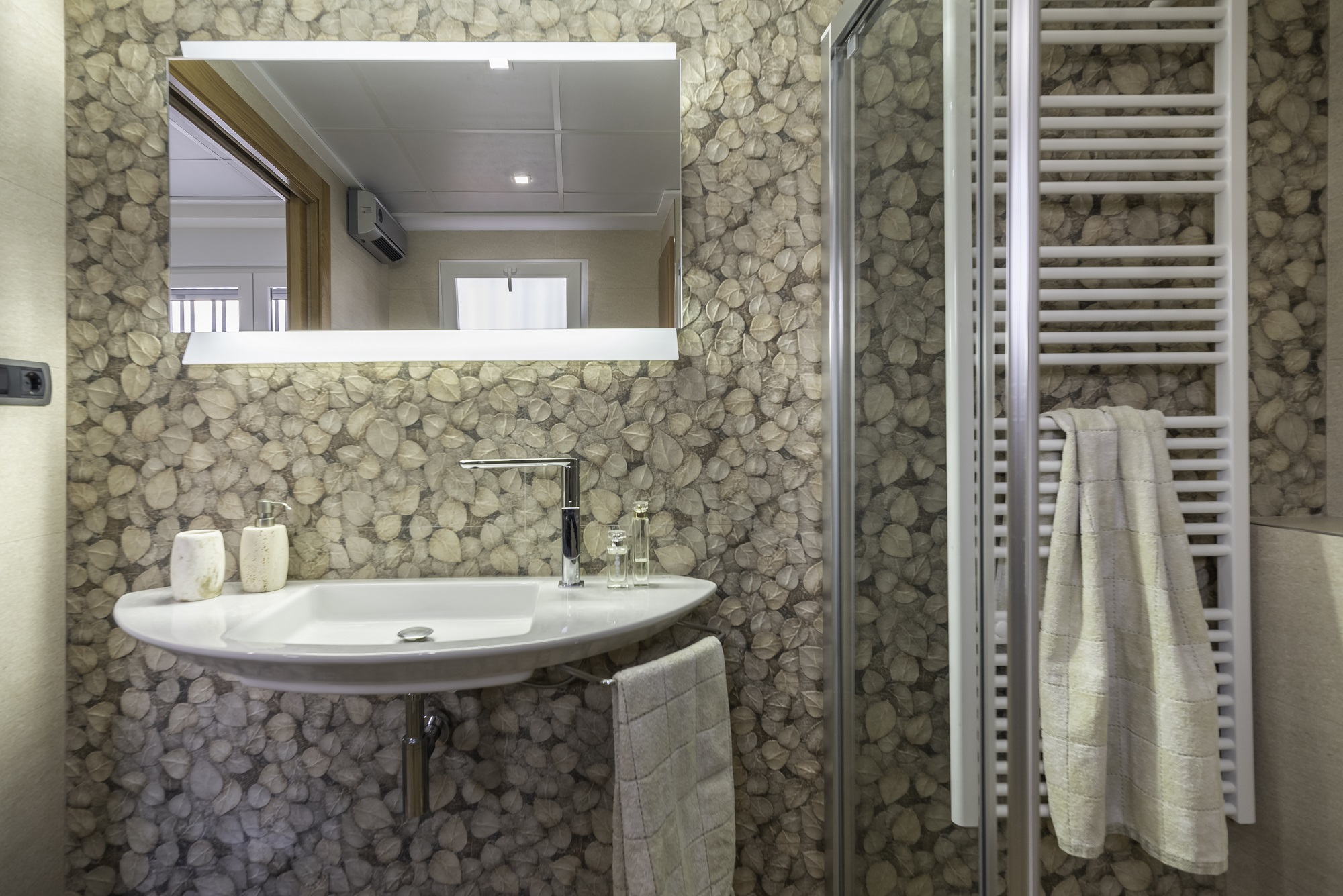 esvibar arquitectes baño proyecto interiorismo porcelanosa