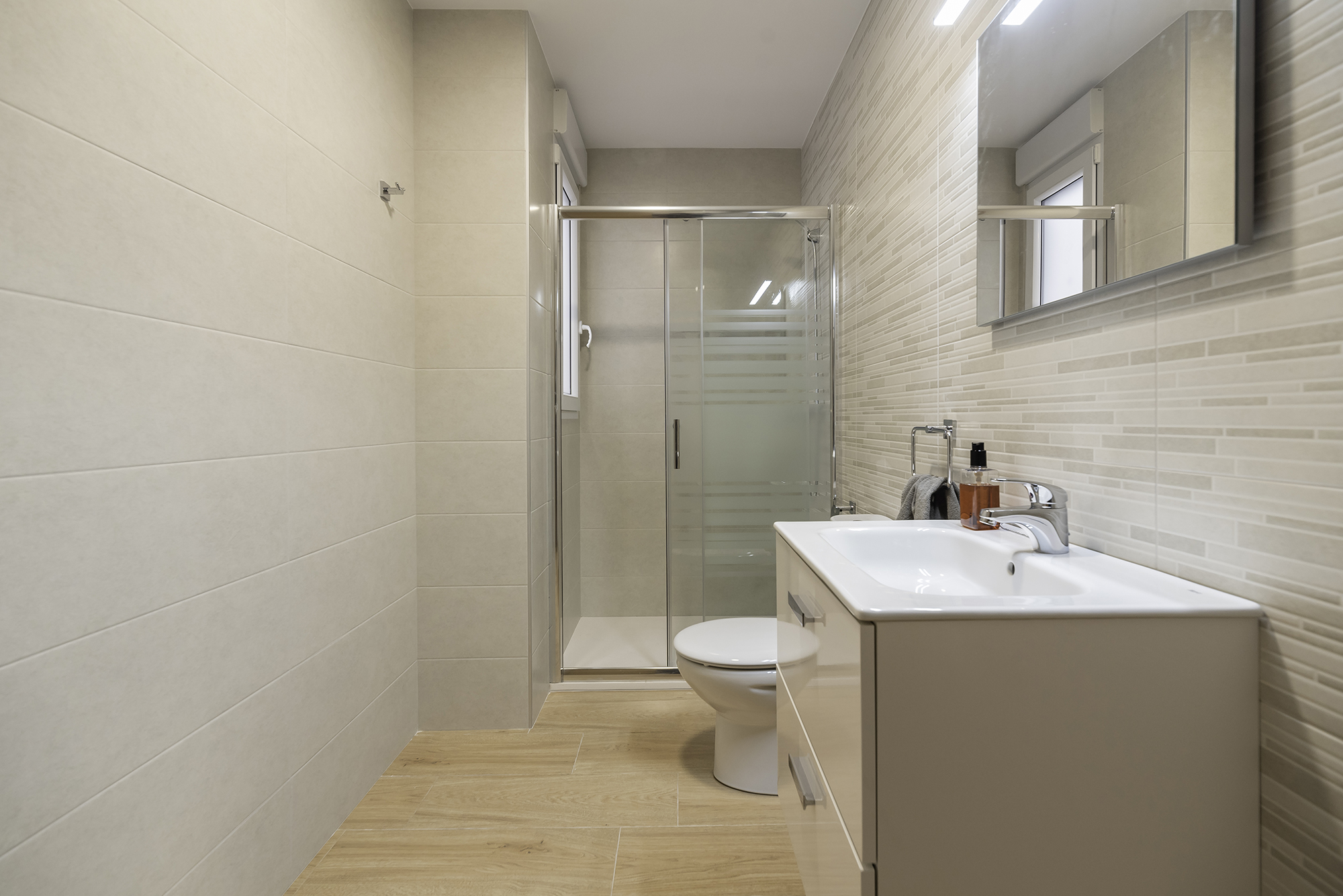 Apartamentos La peixcateria-19 esvibar arquitectes proyecto reforma rehabilitación economico interiorismo