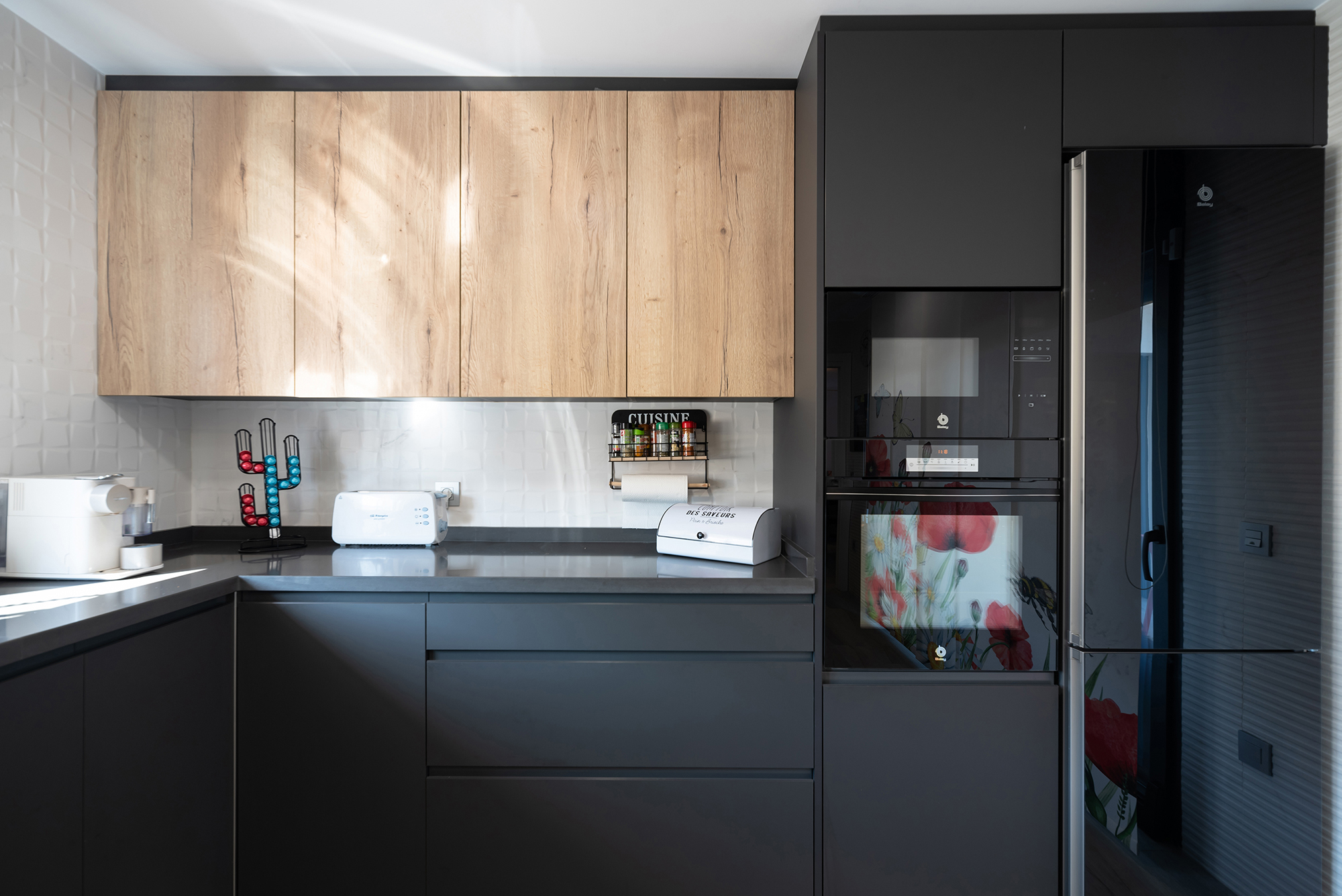 Villa Luca esvibar arquitectes casa prefabricada cocina kitchen interiorismo obra nueva