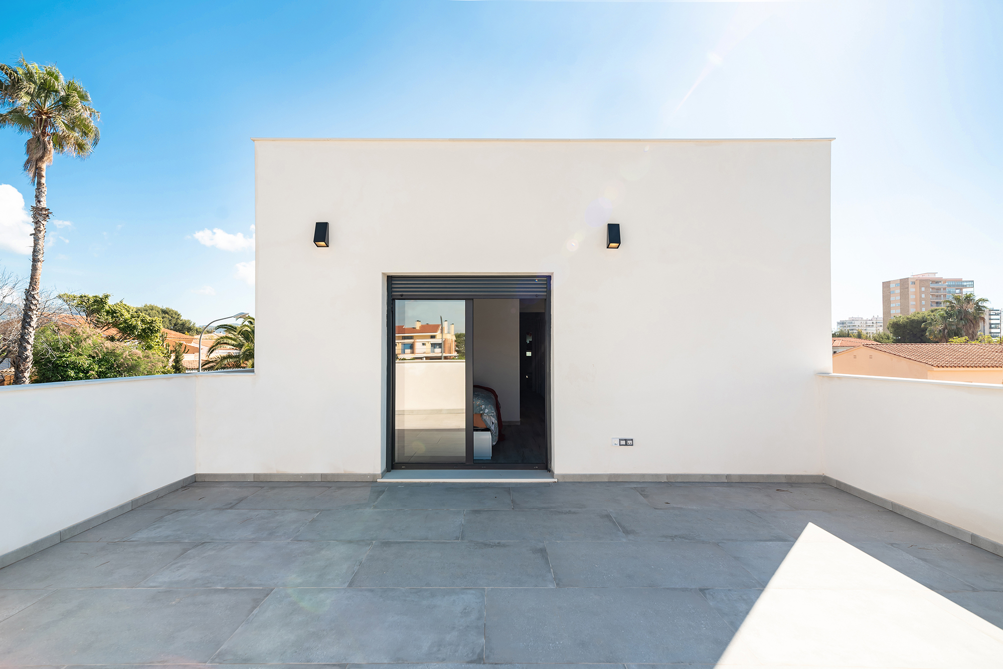 Villa Luca esvibar arquitectes interiorismo casa prefabricada proyecto obra nueva terraza suite