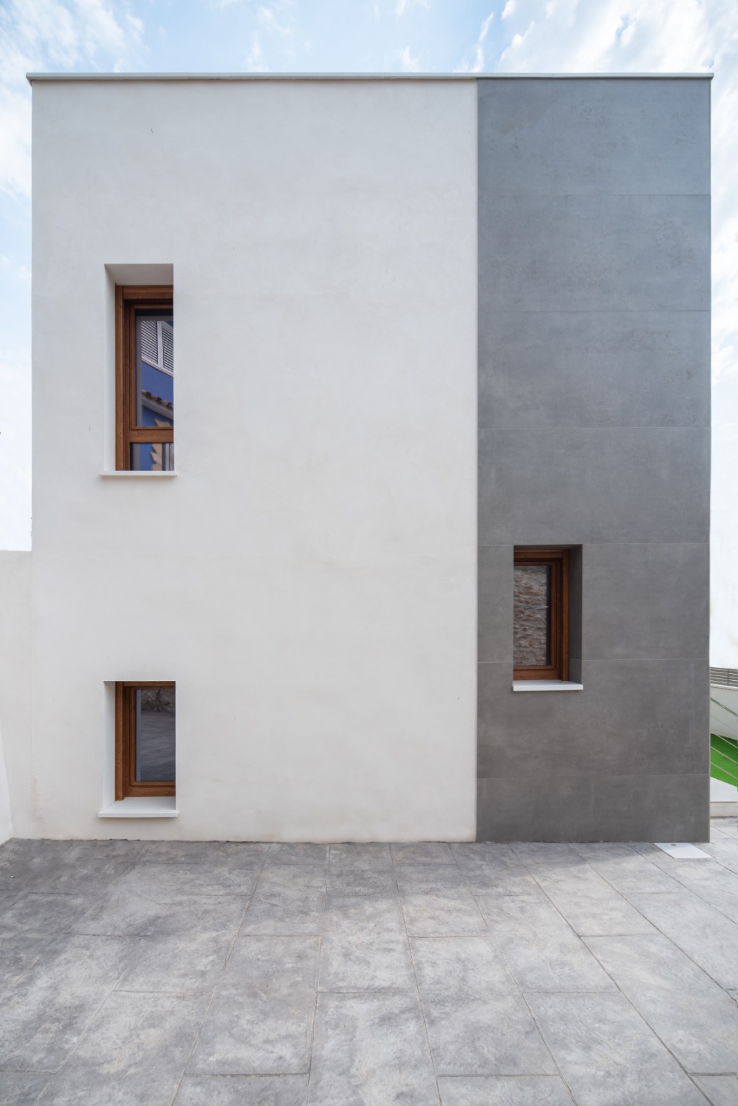 esvibar arquitetes ca alex unifamiliar proyecto obra nueva casa prefabricada exterior fachada