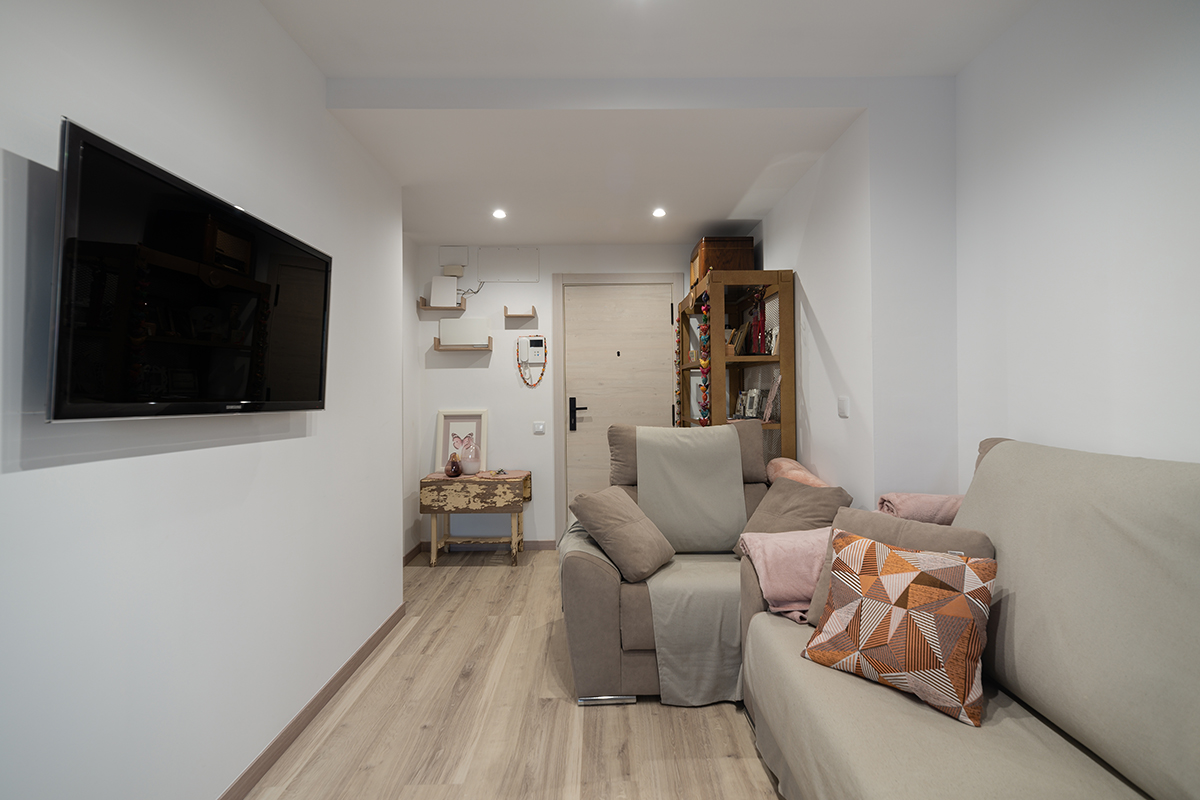 Salón acceso esvibar arquitectes reforma integral piso