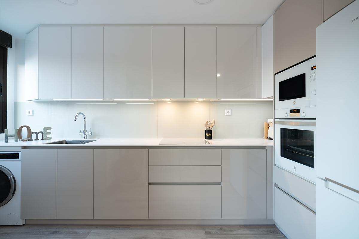 Cocina esvibar arquitectes reforma integral piso